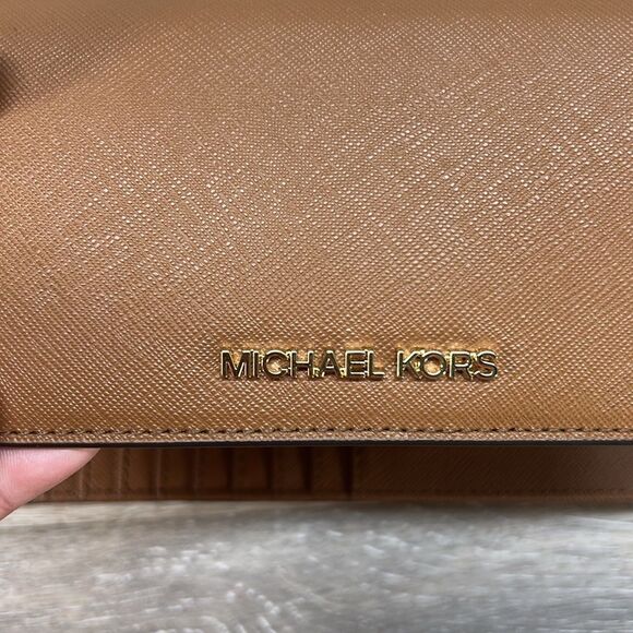 Michael Kors Tan Leather Wallet - Picture 7 of 9